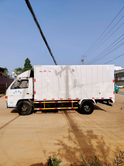 二手精品 國四排放江鈴順達4.2米箱貨車出售