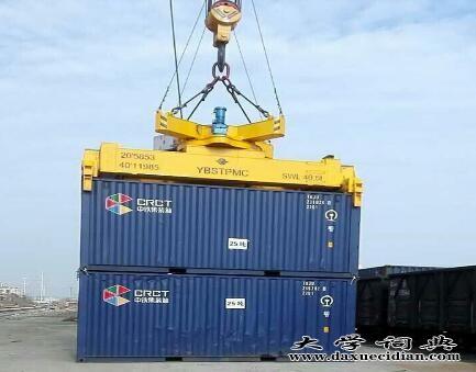 集裝箱吊具經(jīng)銷商_平移吊鉤式吊具價(jià)格_供應(yīng)產(chǎn)品_河南豫中起重集團(tuán)
